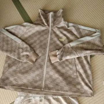 PUMA 베이지 집업 저리 세트