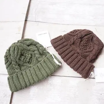 25 최신작! BANKS CABLE BEANIE 새상품