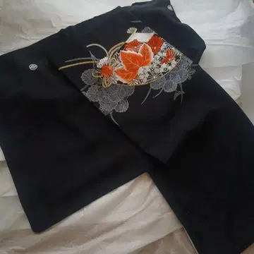 기모노 꽃무늬 자수