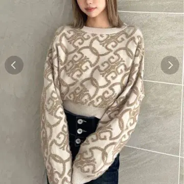 GYDA Symmetry GYDA 체인 로고 라메 니트탑