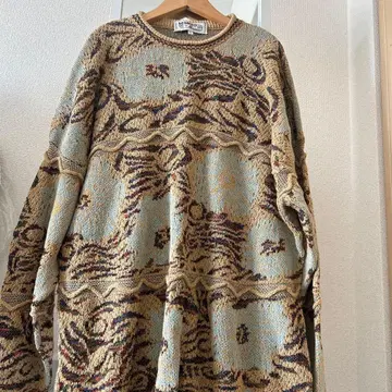 패턴 니트 구제 의류