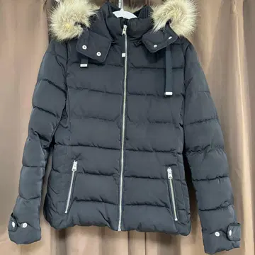 ZARA 블랙 다운 자켓 퍼 포함