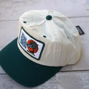 25 최신작! Critical slide OASIS CAP 새상품