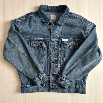 미사용에 가까운 토탈 스탈지크 클로징 데님 자켓 페코 클럽