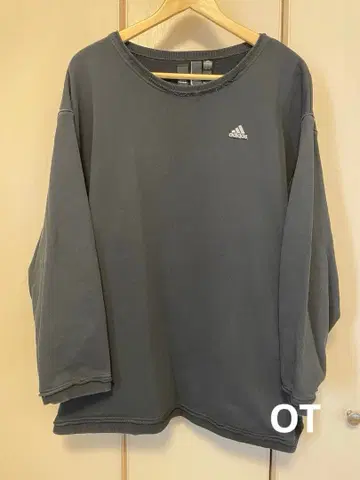 adidas moussy 컬렉션 w 크루 맨투맨 블랙