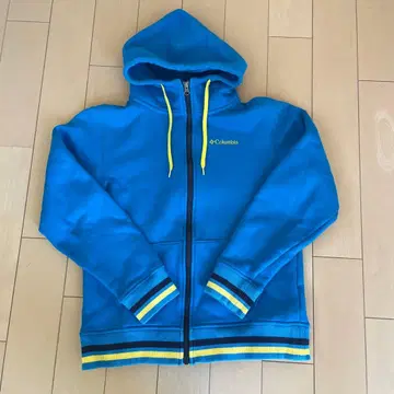 후드티, 컬럼비아