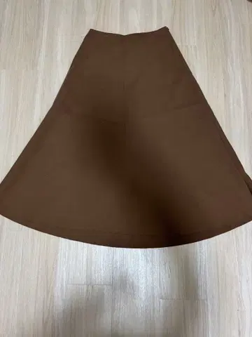 [ M-PREMIER ] 플레어 스커트