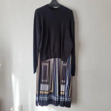 새상품급 블랙/멀티 컬러 셋업