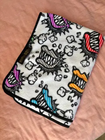 칸쟈니즘 담요 칸쟈니에이토 SUPER EIGHT 입술 마크