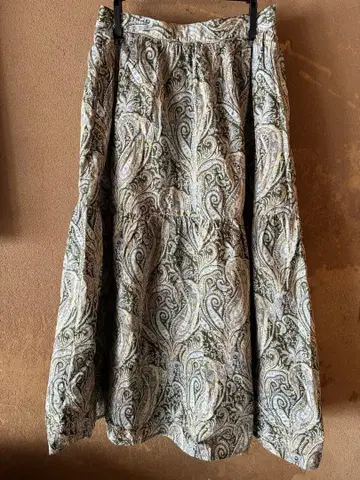 리버티 프린트 캉캉 스커트 페이즐리 무늬