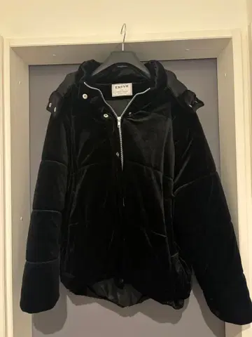 [ ENVYM ] 벨로아 다운 자켓 캐주얼 갸루 후드 탈부착 가능