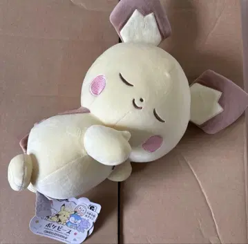 포켓피스 피츄 봉제 인형