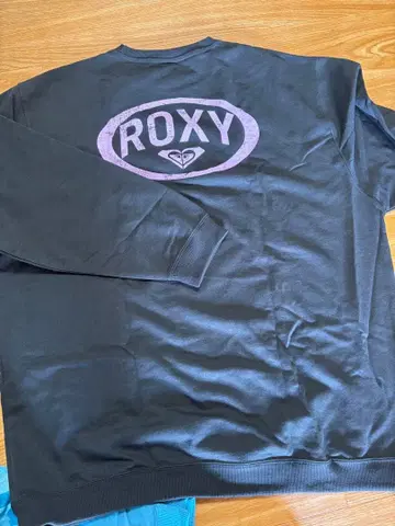 XL 새상품 ROXY 오버 사이즈 맨투맨 록시