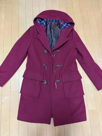 버건디 더플 코트 후드 부착