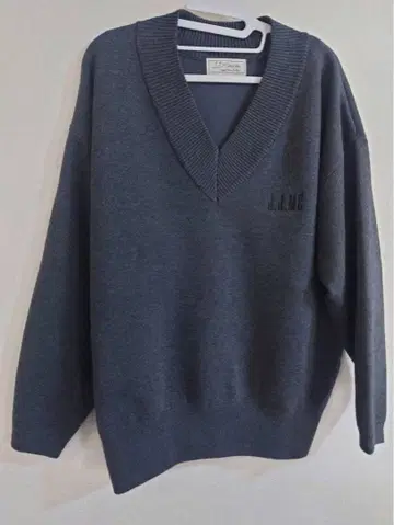 J.J. Mercer 제이 제이 머서 별주 V넥 풀오버