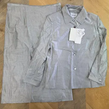 [ 새상품 ] EL MIDAS 스트라이프 스커트 셋업 빅 사이즈 y52