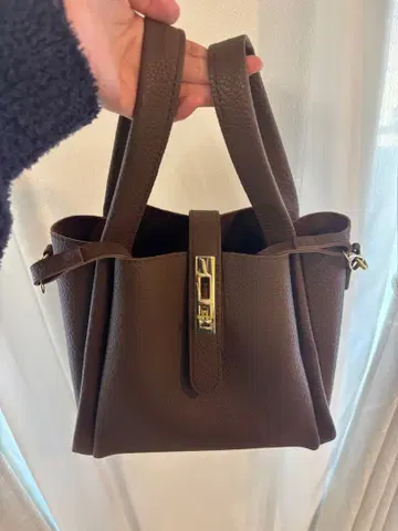 브라운 가죽 미니 토트백