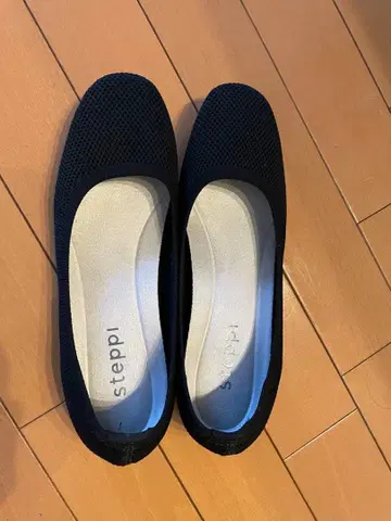 steppi 블랙 슬립온 24
