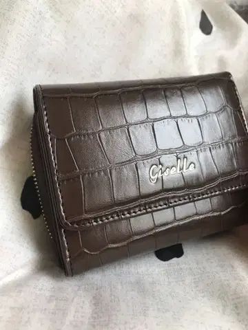 브라운 3단 폴더형 지갑