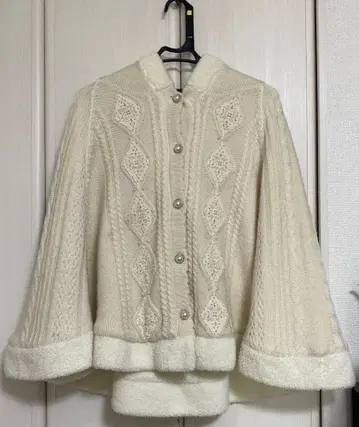 [ axes femme ] 보아 안감 니트 판초 M 화이트