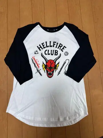 택 포함 기묘한 이야기 HELLFIRE CLUB XL 밴딩 T