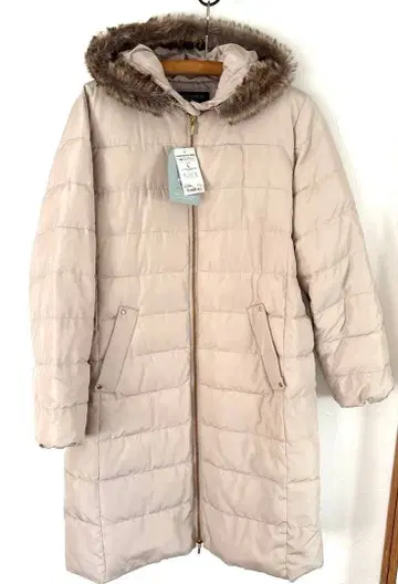 새상품 베이지 패딩 자켓 후드 부착 코트