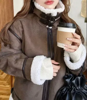 moment+ 스웨이드 보아 페이크 무스탕 B-3 자켓 블루종 브라운