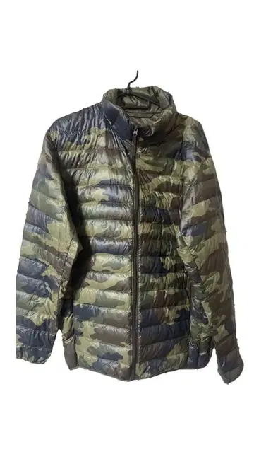 카모플라쥬 다운 자켓