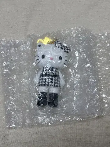 헬로키티전 시크릿 마스코트 참 A 하운드투스