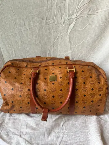 MCM 보스턴 백 브라운 가죽