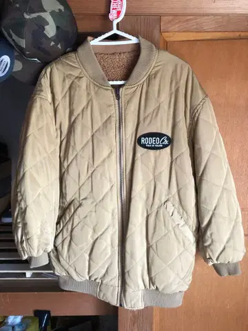 RODEO CROWNS 베이지 점퍼