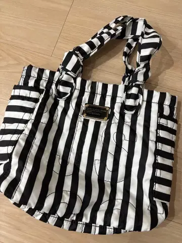 MARC BY MARC JACOBS 토트백