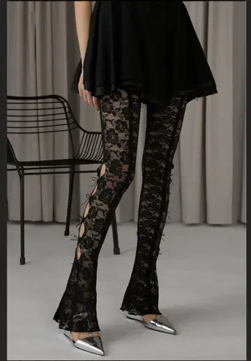 플랭크 프로젝트 레이스 플레어 레깅스