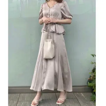 그레이 V넥 새틴풍 셋업