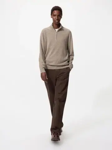 캐시미어 하프 지퍼 스웨터