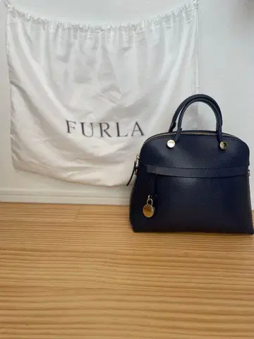 FURLA 메트로폴리스 핸드백