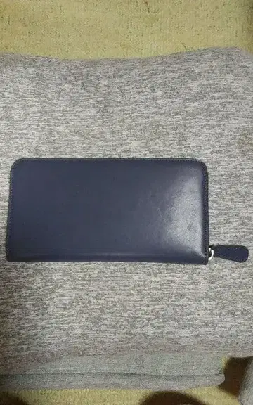 네이비 지퍼식 장지갑
