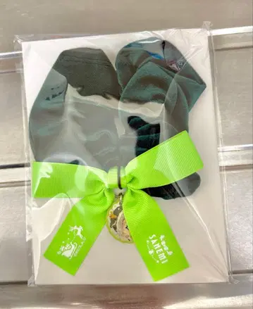 귀멸의 칼날 시나즈가와 사네미 리본 포함 스크런치 크리스마스