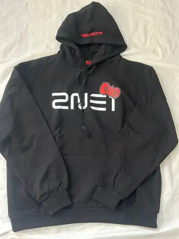 2NE1 x Hello 키티 콜라보 후드티
