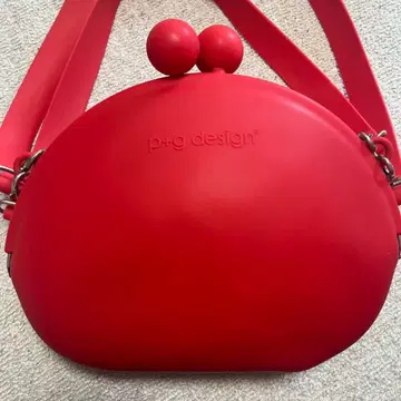 p+g design 가마구치 숄더백 빨간색 실리콘