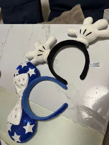 디즈니 머리띠 반짝반짝과 미키 핸드 2세트