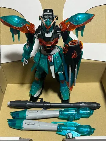 풀 메카닉스 카라미티 클리어 컬러 조립 완료 정크