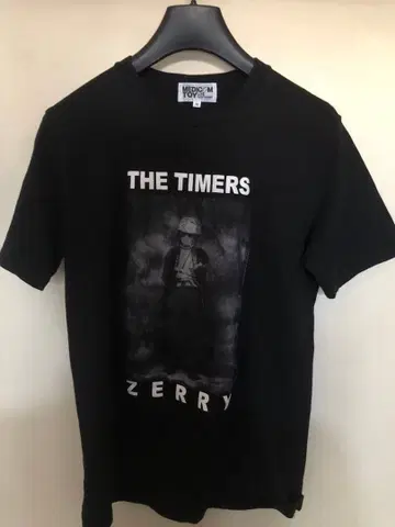 MEDICOM TOY THE TIMERS T셔츠 M사이즈
