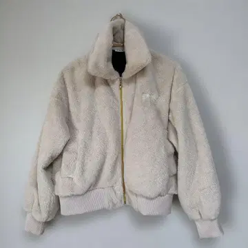 새상품급 FILA 모코모코 자켓 M