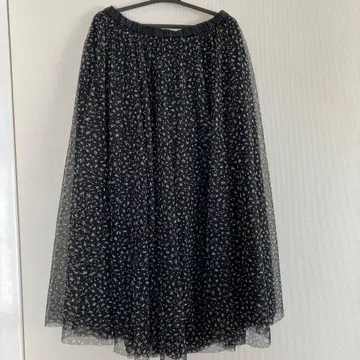 별 패턴 튤 롱 스커트