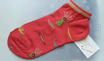 미나페르호넨 x 안티파스트 링고 삭스 이세탄 한정