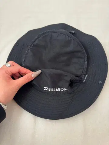 BILLABONG 블랙 버킷햇 AG011-Z40
