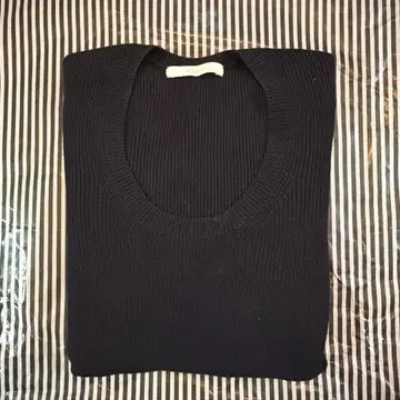 plage Tuck Sleeve 니트