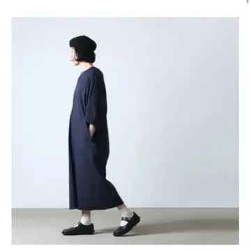 TICCA 티카 벌룬 슬리브 V넥 롱 원피스 베이지