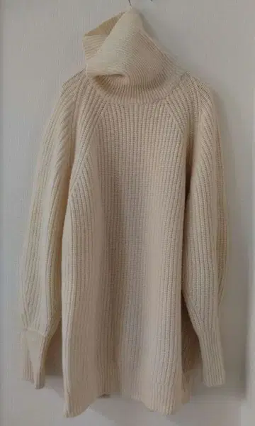 새상품급 (저널 스탠다드) 터틀 풀오버 (내추럴) 프리 사이즈